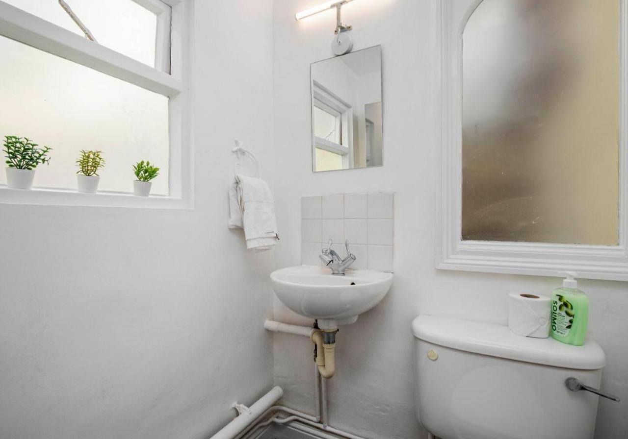 The Townhouse By My Getaways Free Parking Villa Brighton Exterior foto